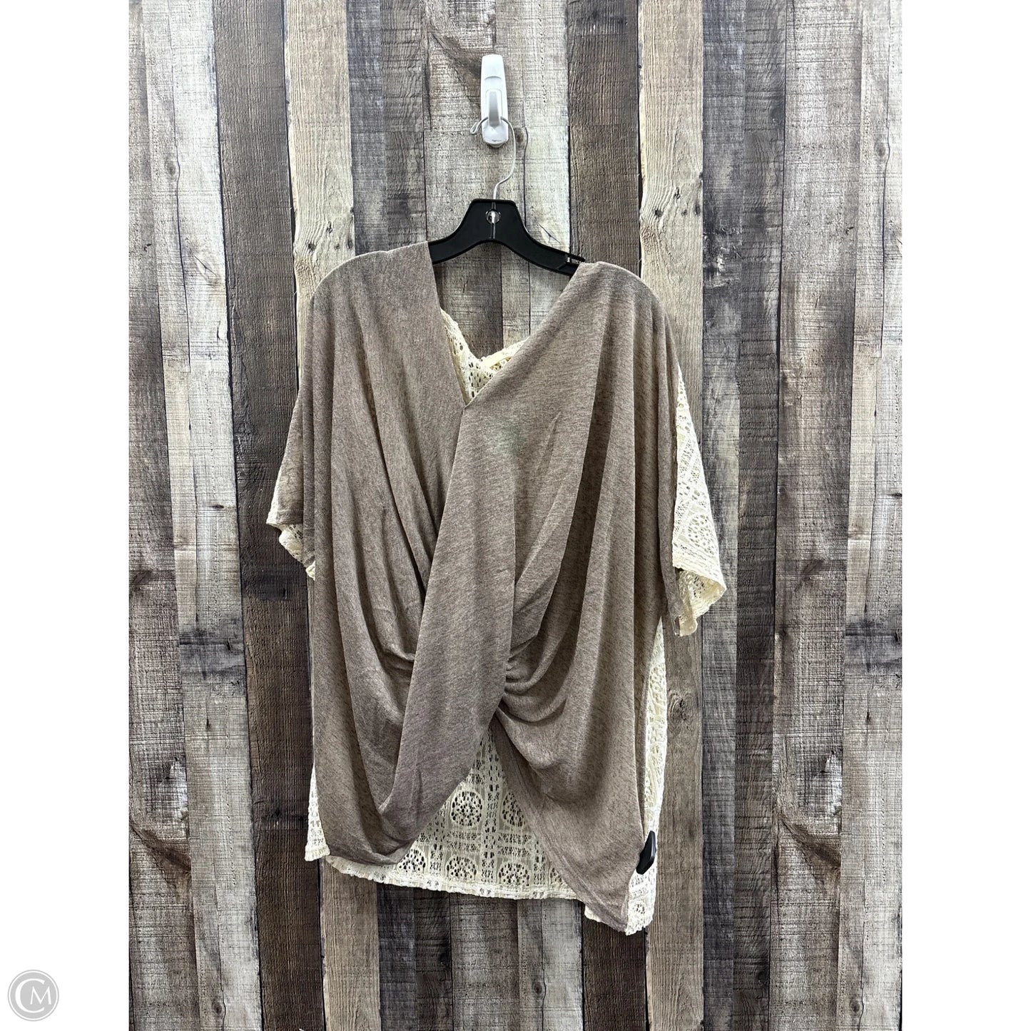Top Short Sleeve By Ryu In Taupe, Size: M