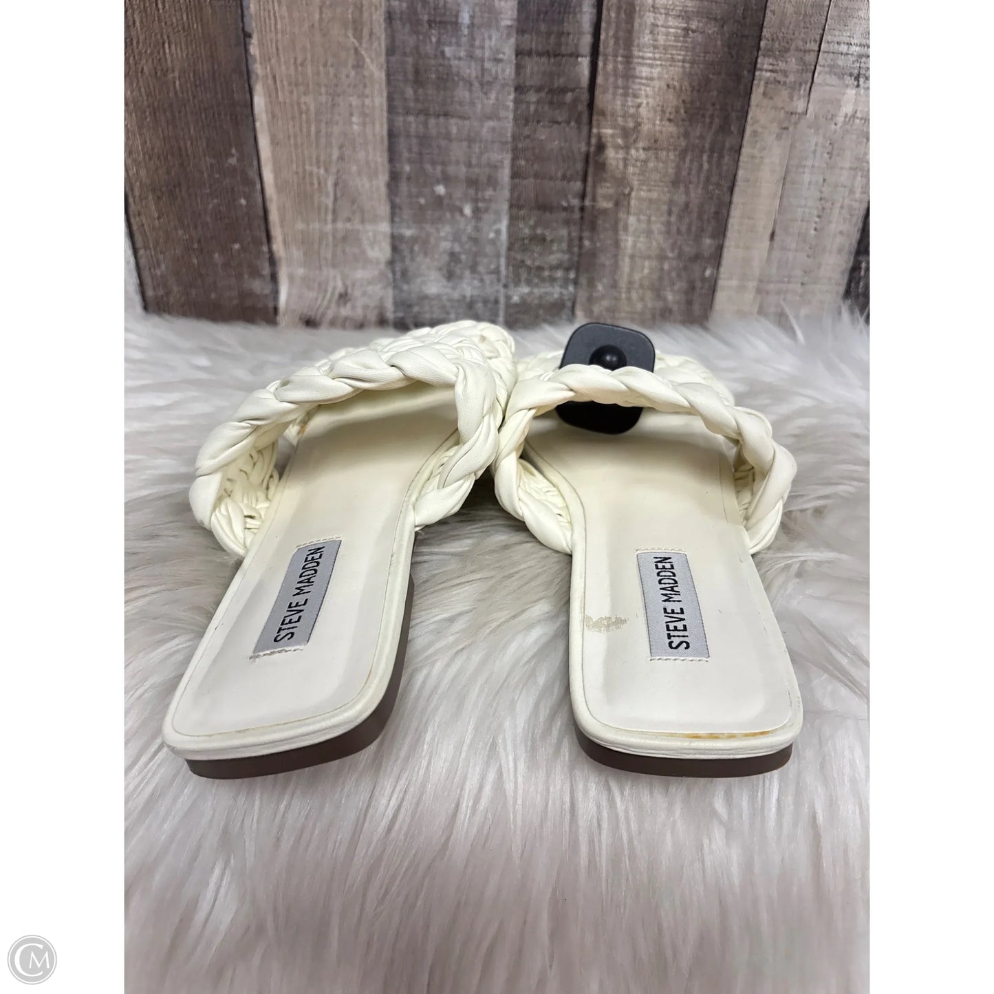 Sandals Flats By Steve Madden In White, Size: 10