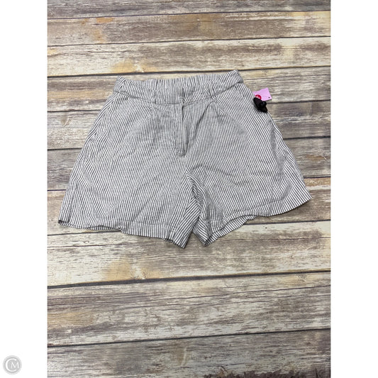 Shorts By Old Navy In Striped Pattern, Size: M