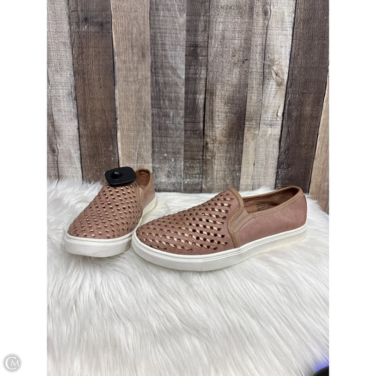 Shoes Flats By Gloria Vanderbilt In Brown, Size: 8.5