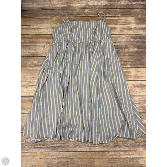 Dress Casual Short By Torrid In Striped Pattern, Size: 4x