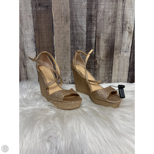 Shoes Heels Wedge By Badgley Mischka In Gold, Size: 7