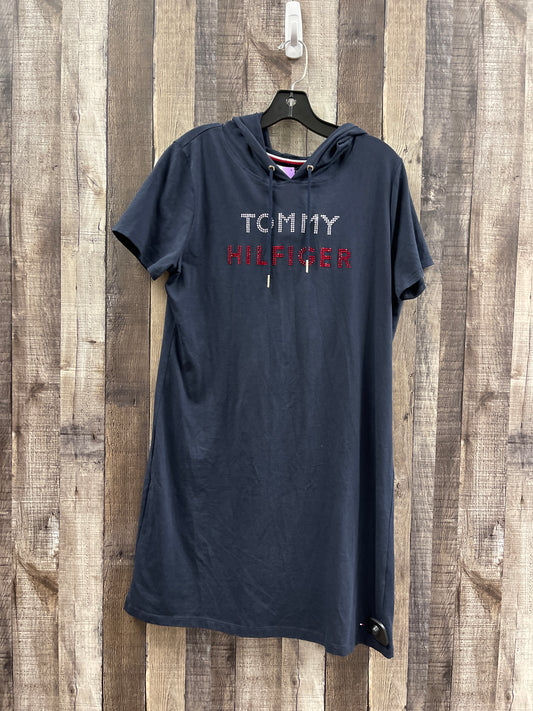 Dress Casual Short By Tommy Hilfiger  Size: L