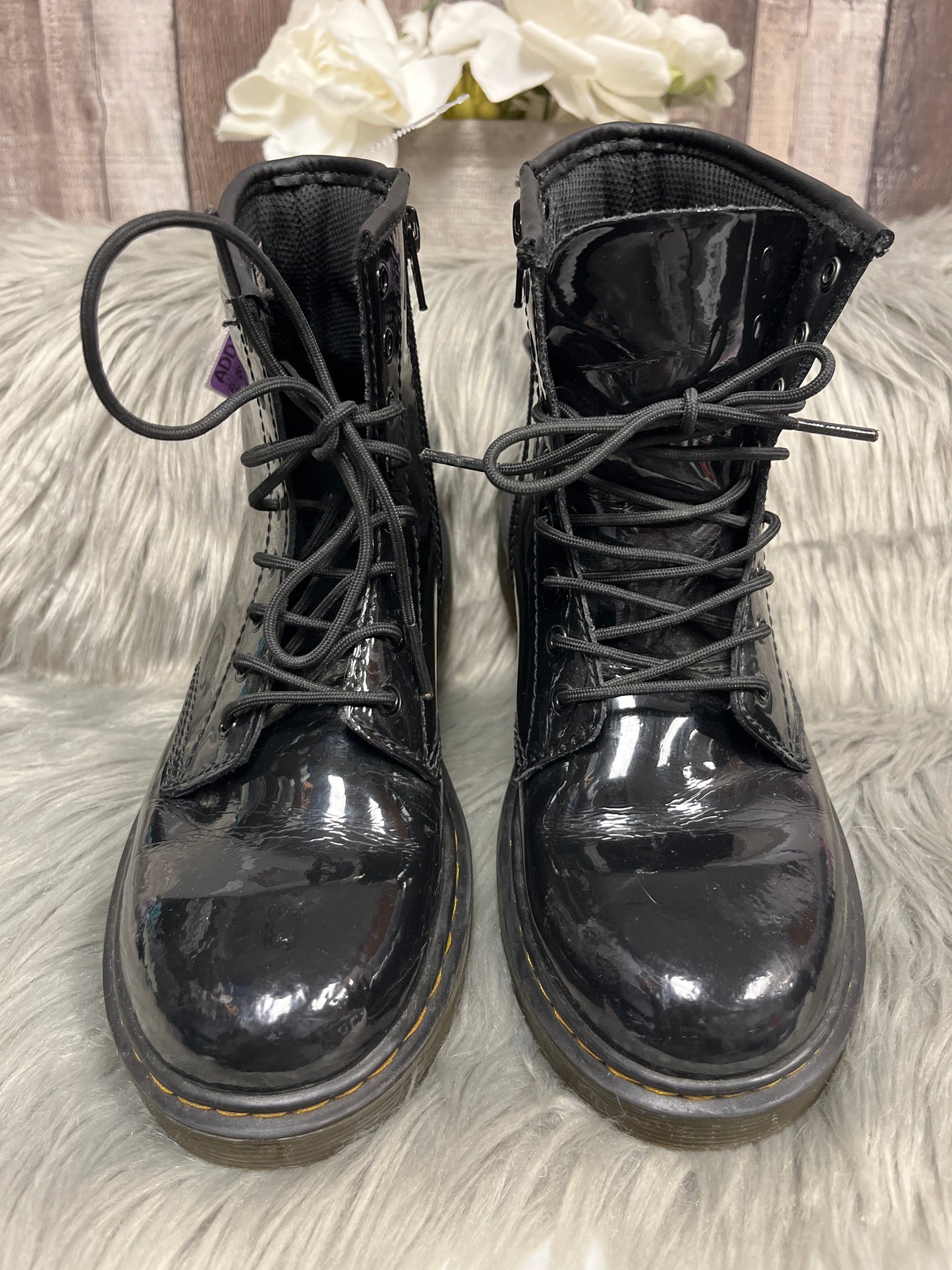 Boots Combat By Dr Martens  Size: 5