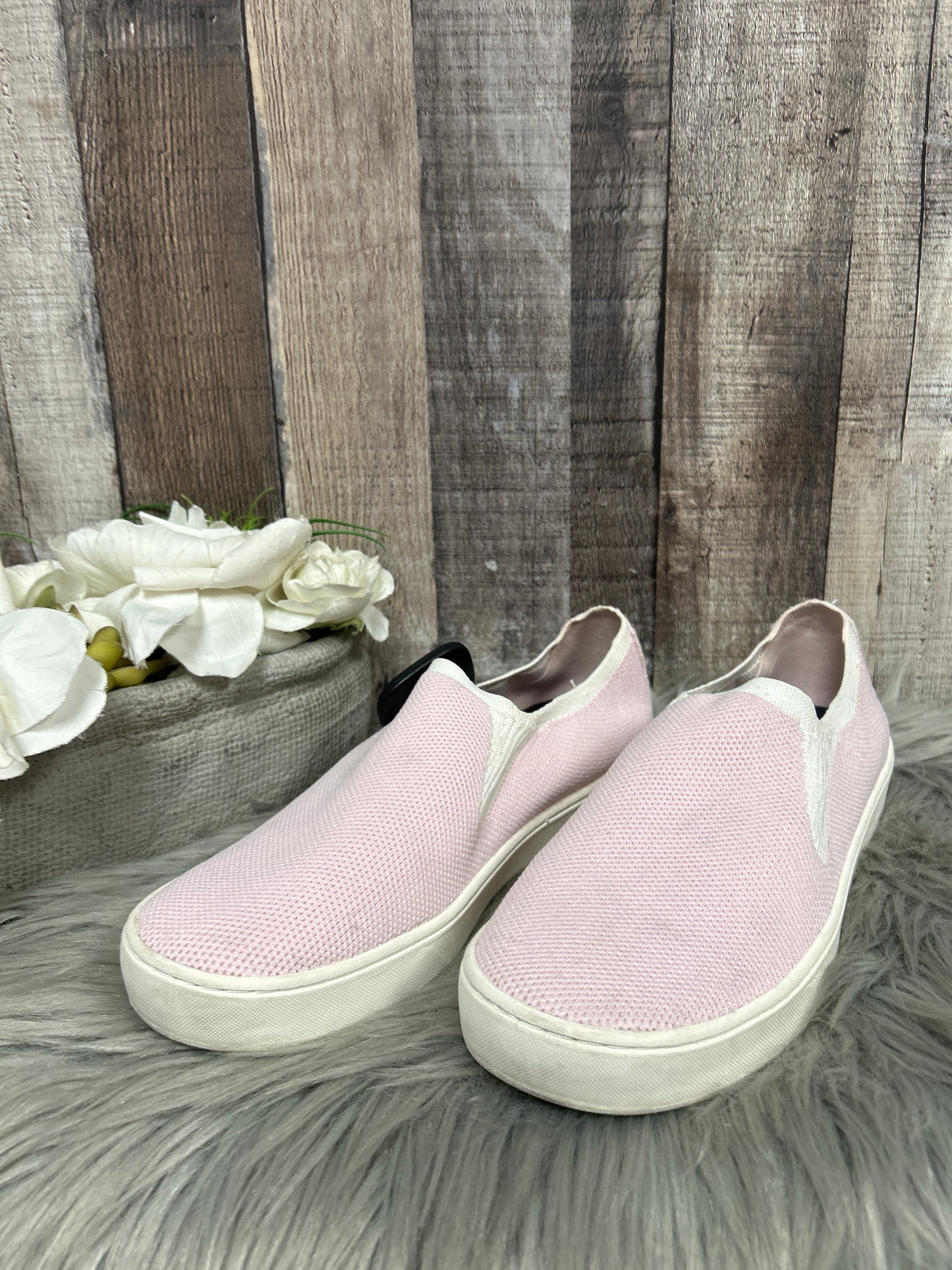 Pink Shoes Sneakers L.l. Bean, Size 8