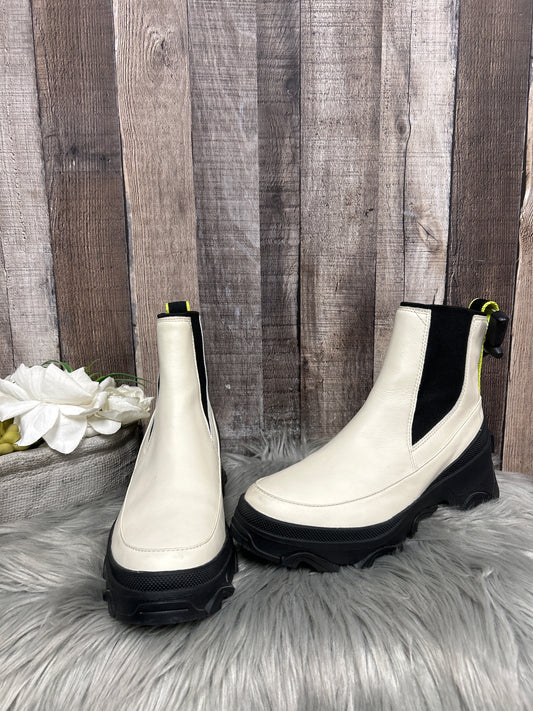 Cream Boots Ankle Heels Sorel, Size 8.5