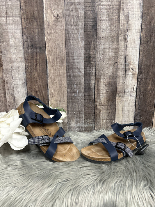 Navy Sandals Flats Birkenstock, Size 6