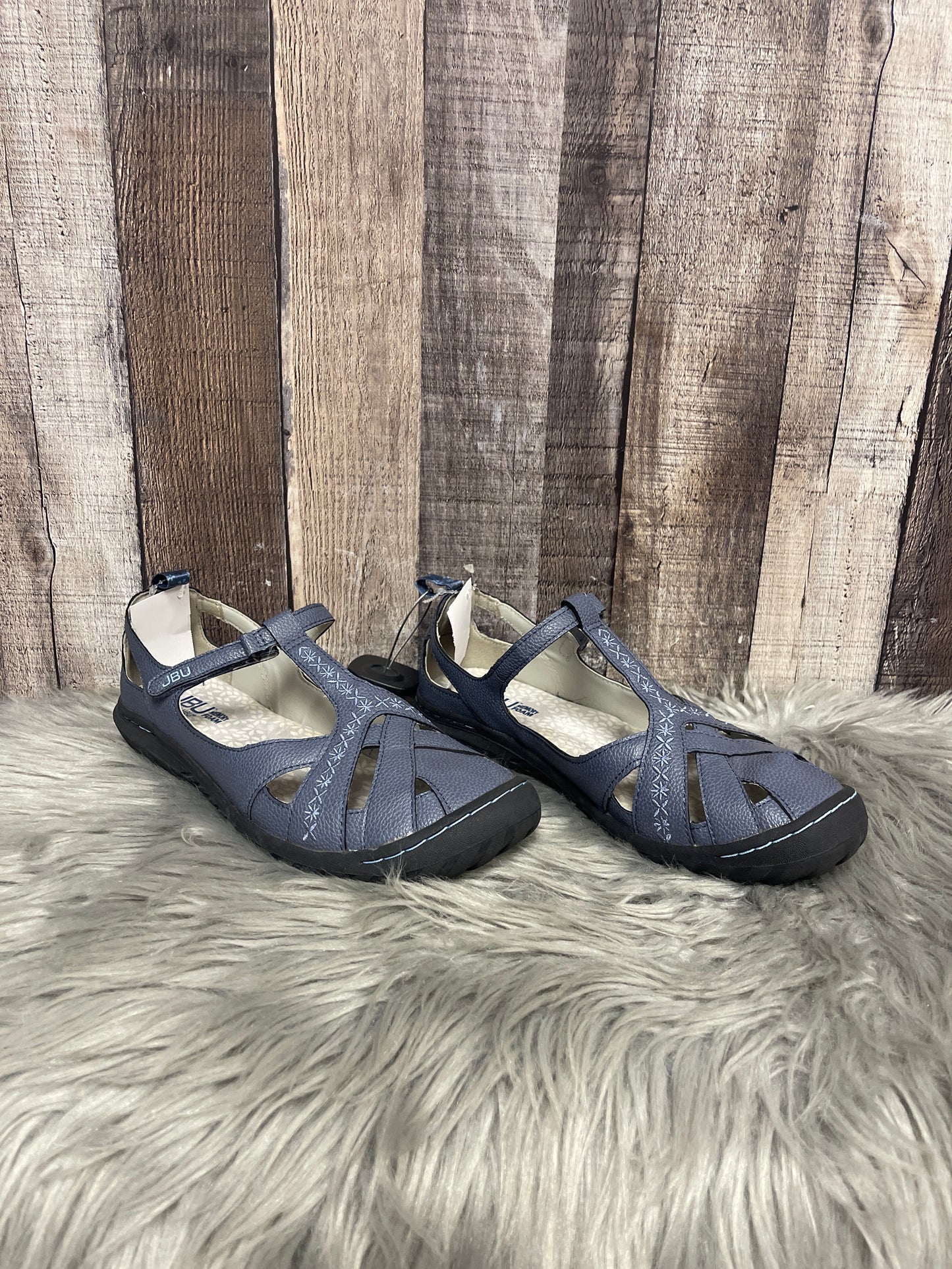 Blue Sandals Flats Jambu, Size 7.5