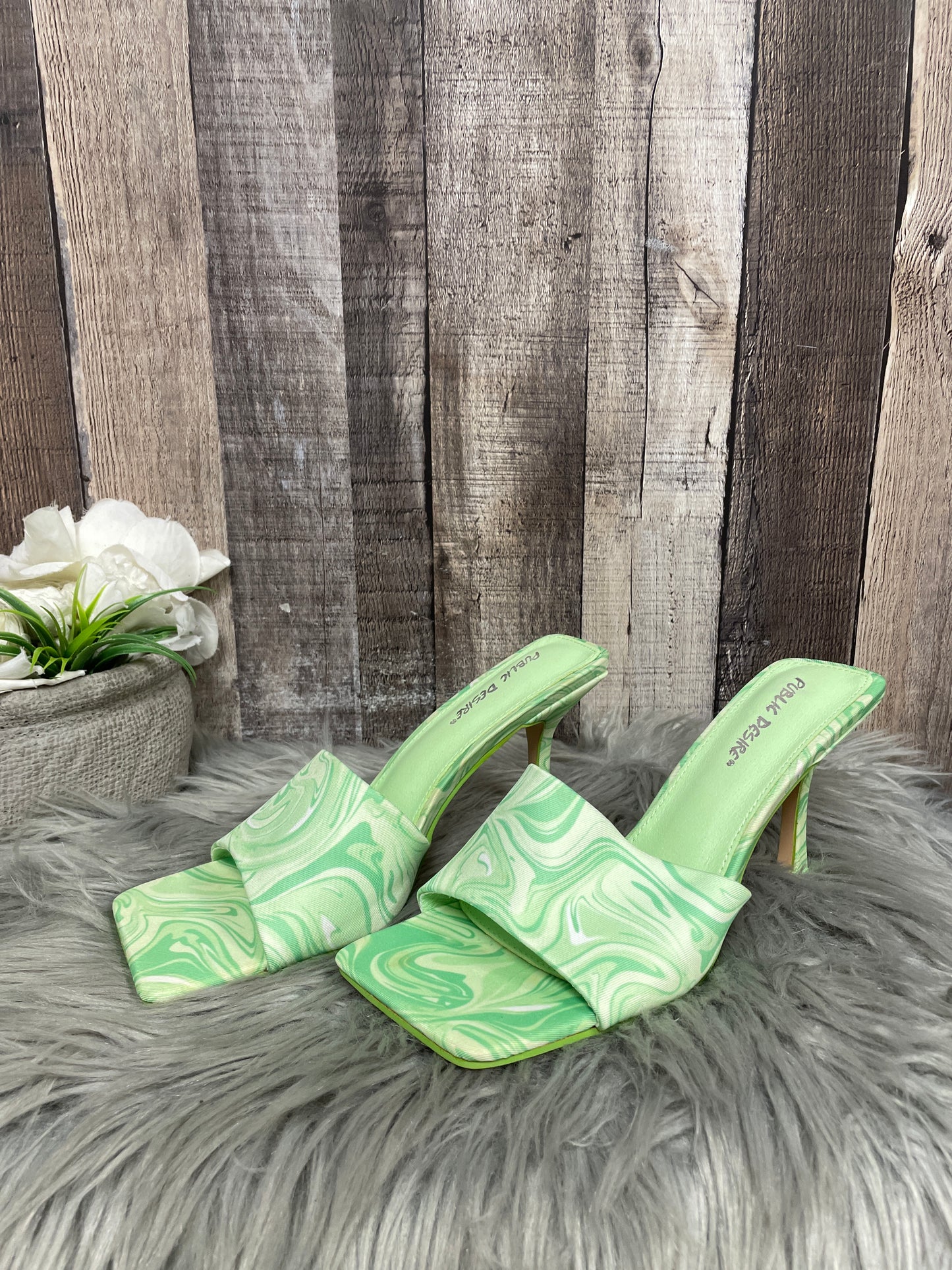 Green Sandals Heels Stiletto Cme, Size 7