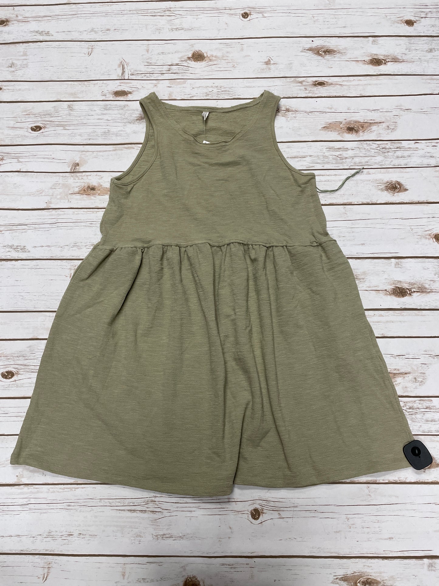 Dress Casual Short By Wishlist In Green, Size: M