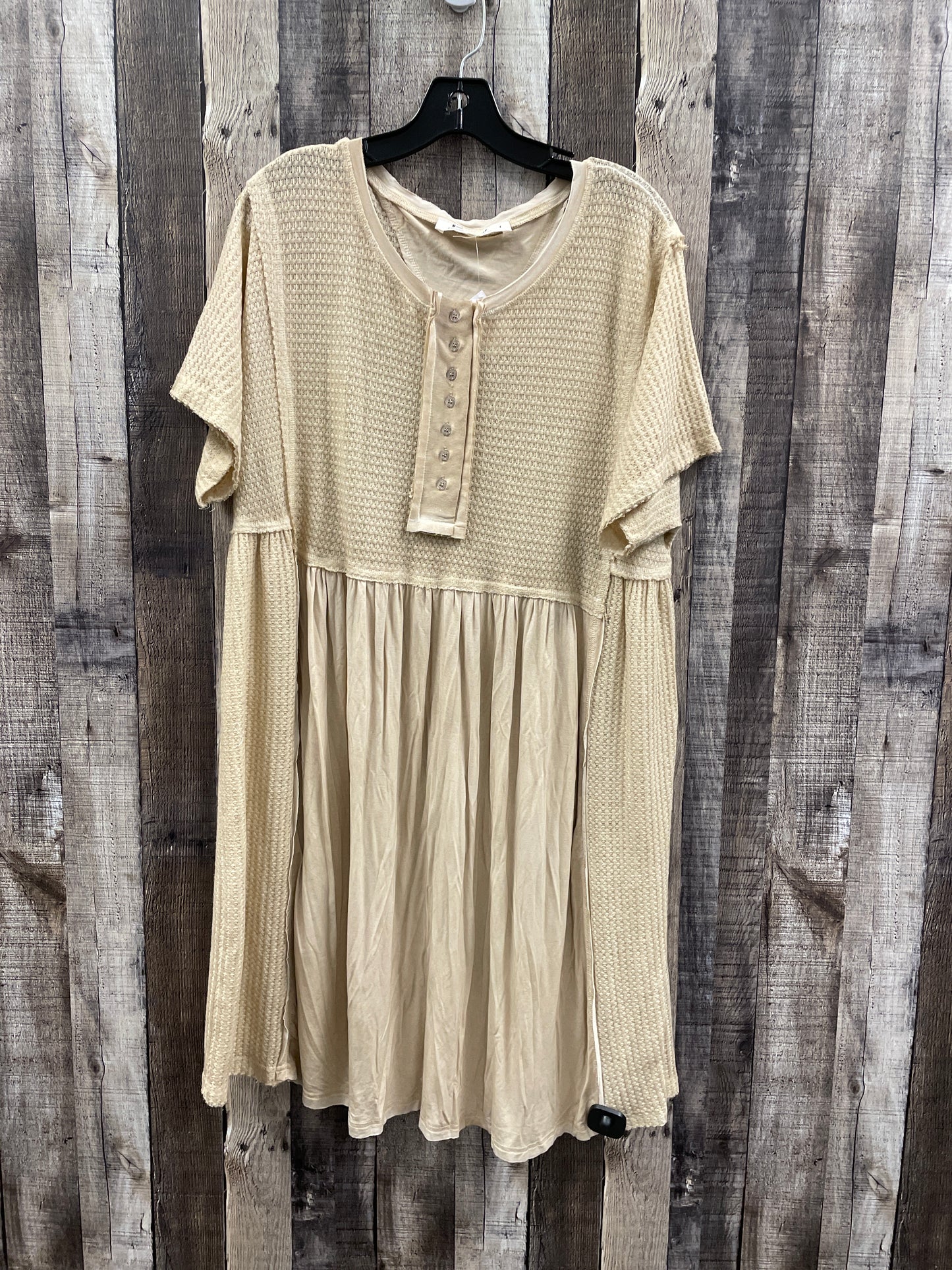 Dress Casual Short By Cme In Tan, Size: L