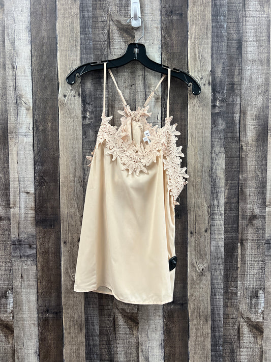 Top Sleeveless By Cme In Beige, Size: Xl