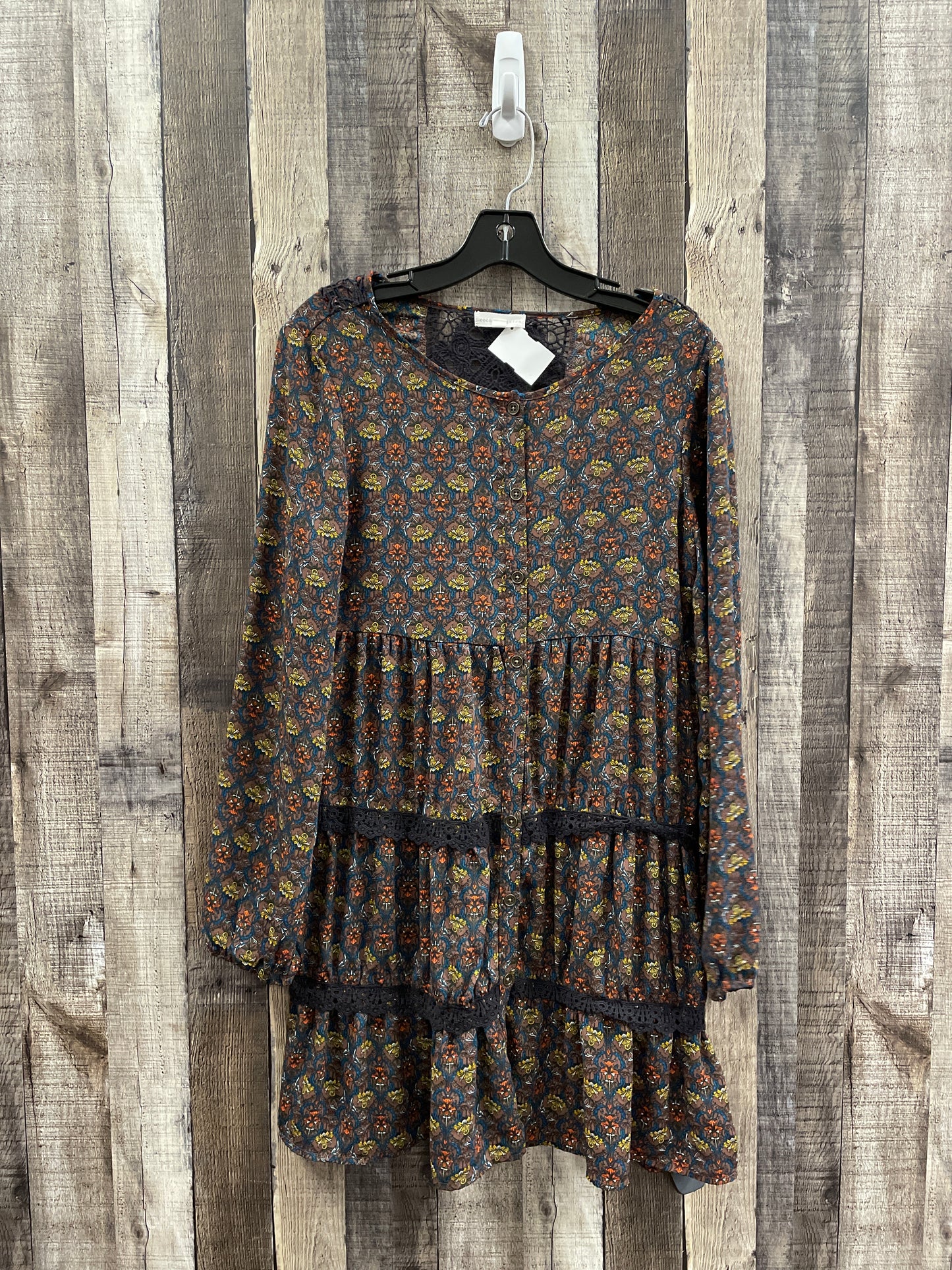 Dress Casual Short By Coco + Jaimeson In Multi-colored, Size: S