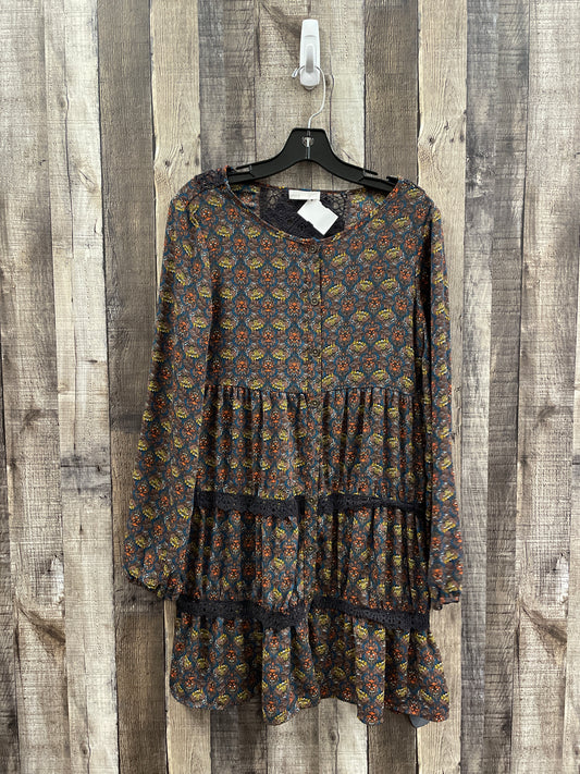 Dress Casual Short By Coco + Jaimeson In Multi-colored, Size: S