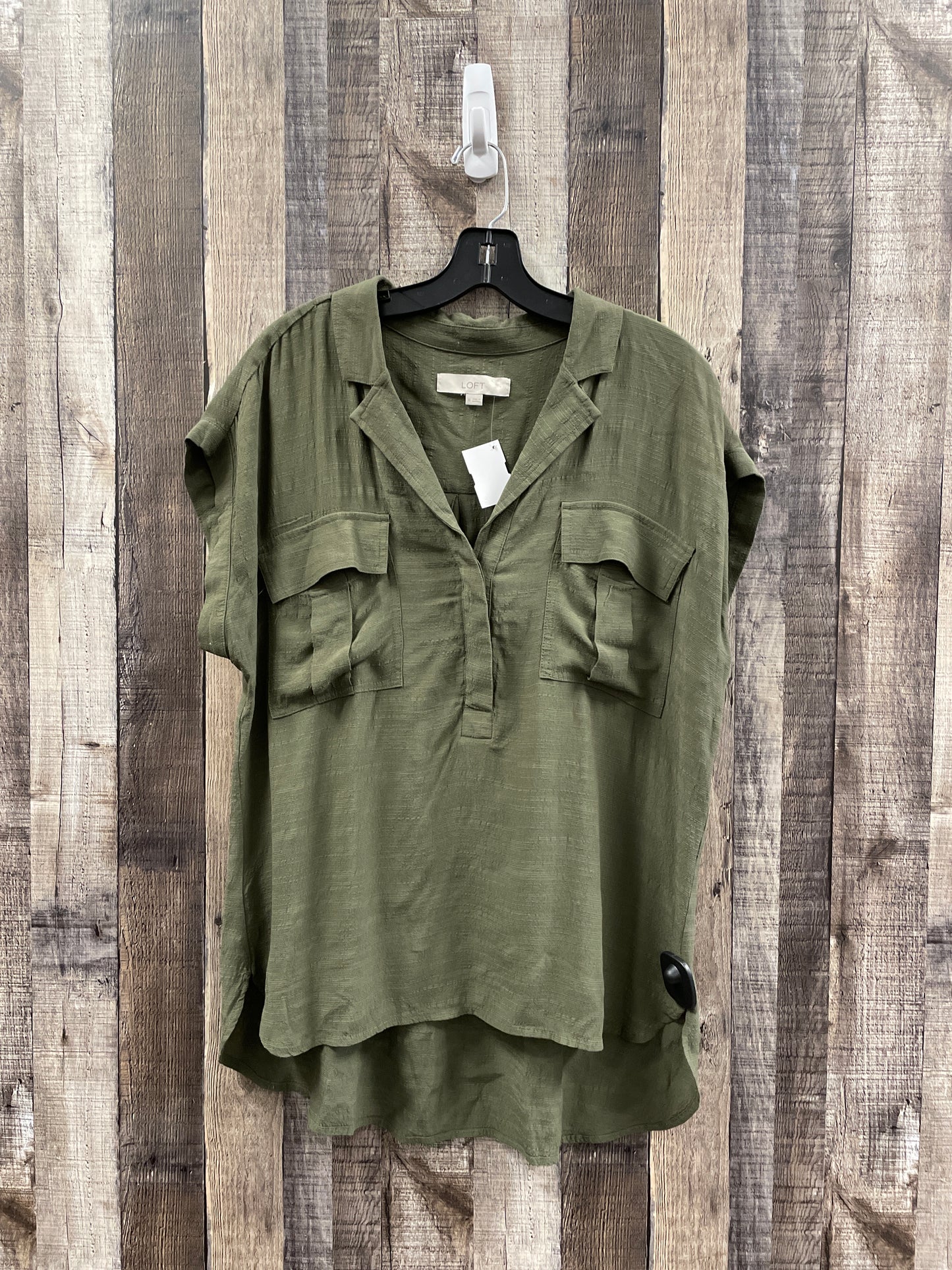 Top Sleeveless By Loft In Green, Size: M