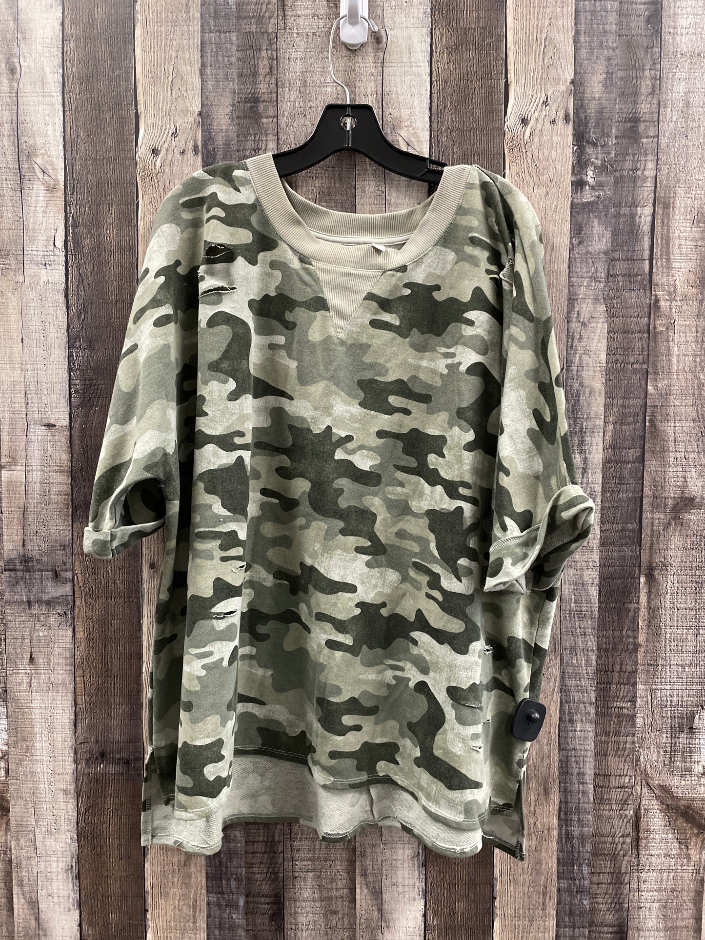 Top Short Sleeve By Cato In Camouflage Print, Size: 3x