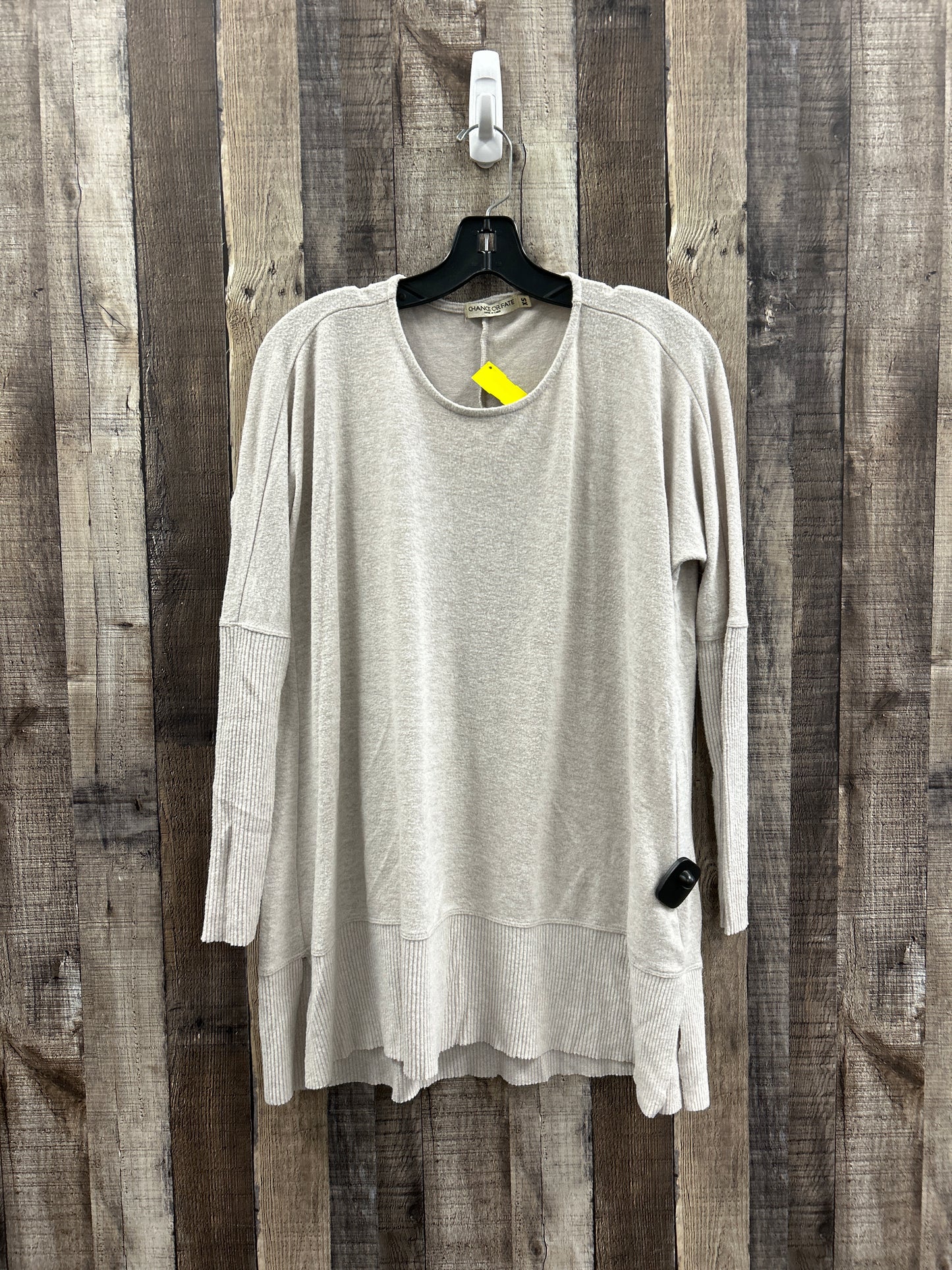 Top Long Sleeve By Cme In Beige, Size: Xs