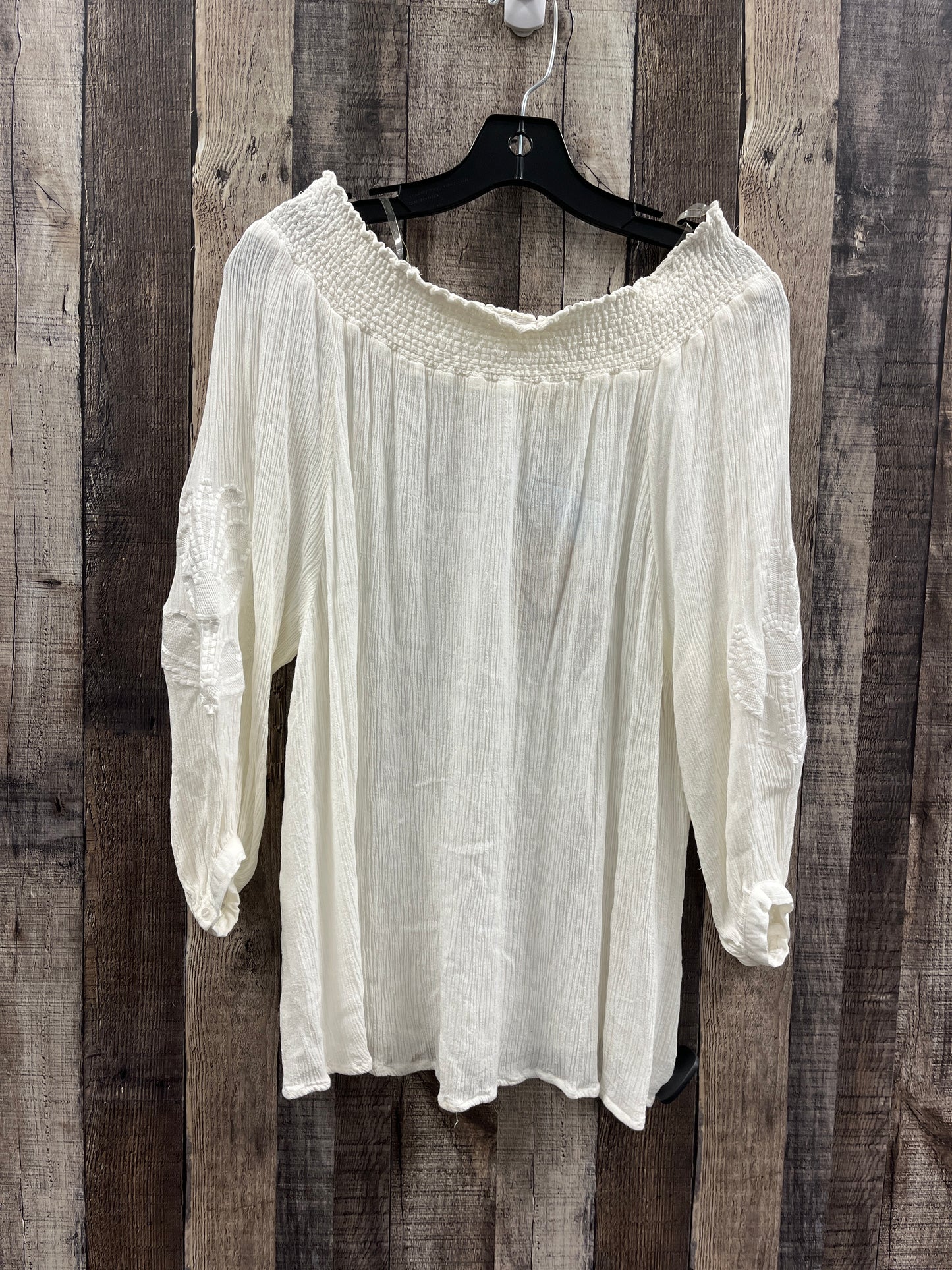 Top Long Sleeve By Kori America In Ivory, Size: S