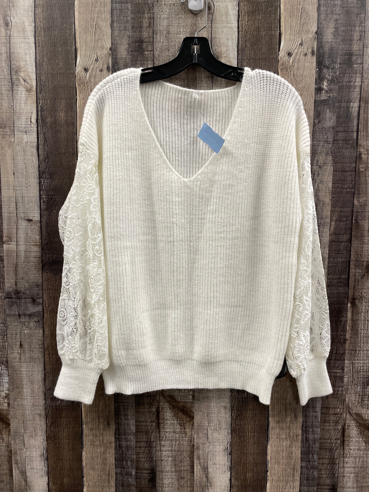 Sweater By Cmf In White, Size: L