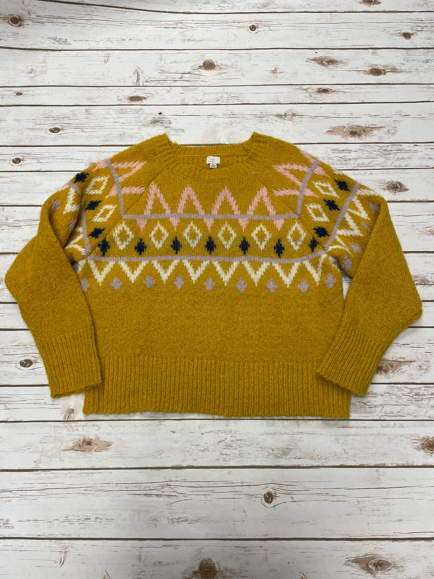 Sweater By A New Day In Gold, Size: Xl