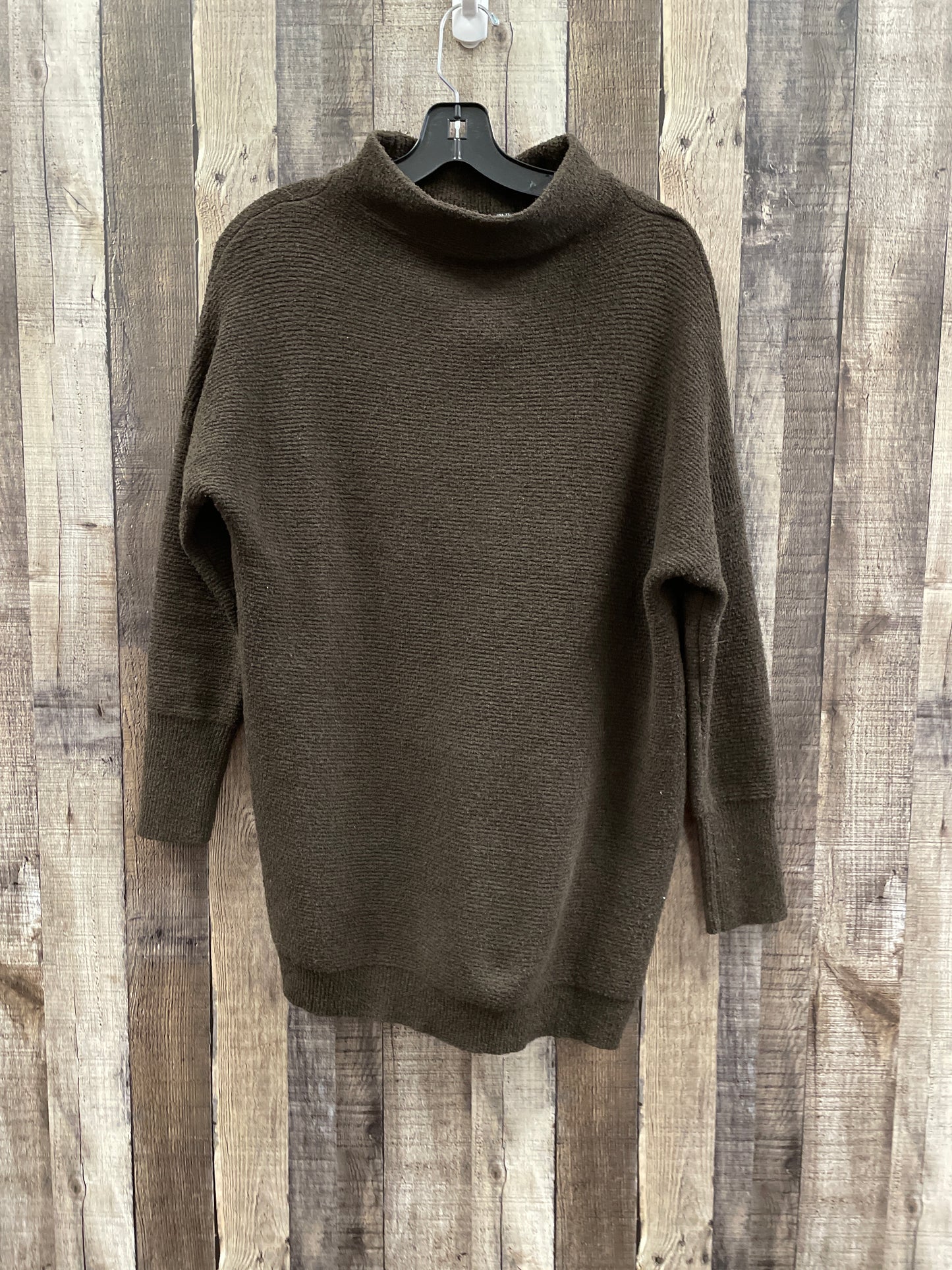 Sweater By Cme In Brown, Size: Xs