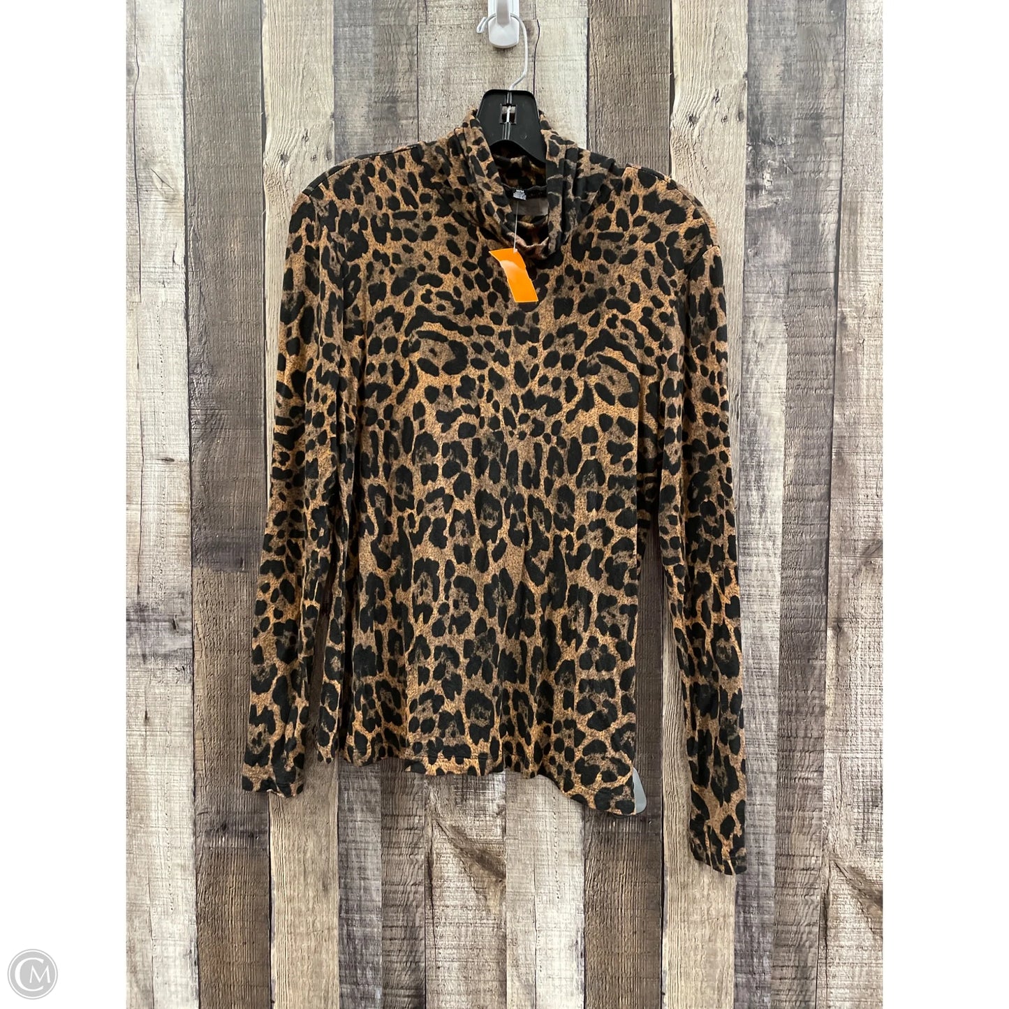 Top Long Sleeve By Jules & Leopold In Animal Print, Size: M