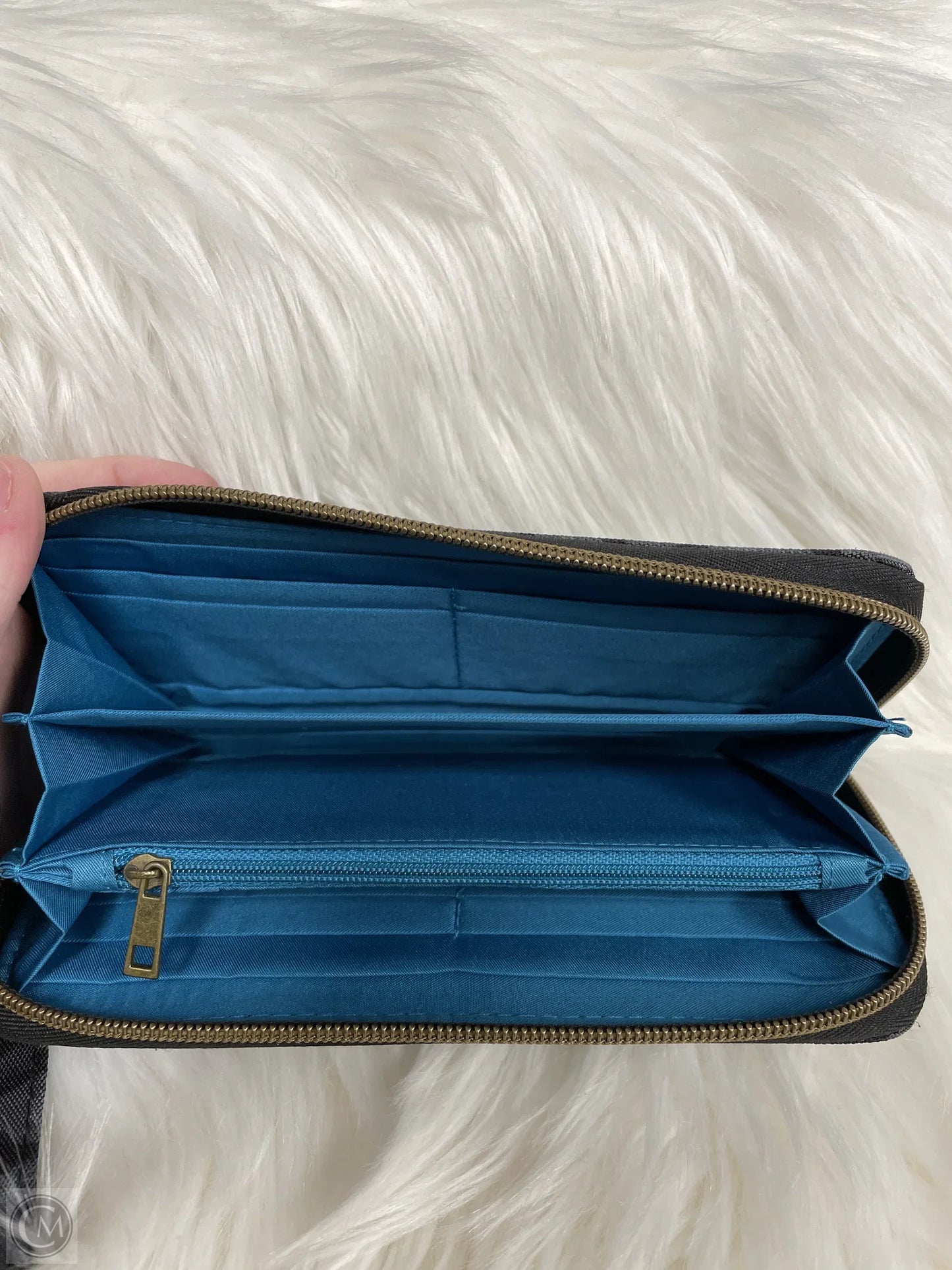 Wallet By Travelon, Size: Medium