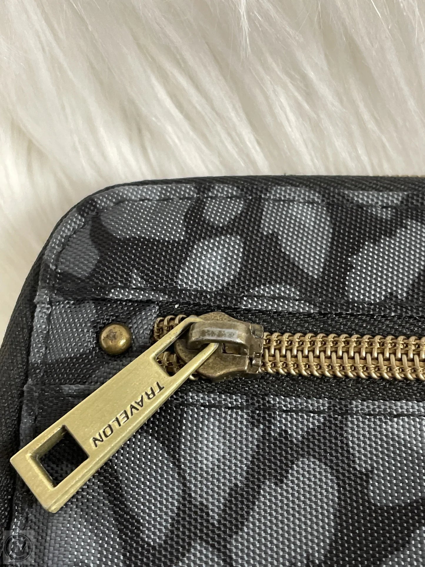 Wallet By Travelon, Size: Medium