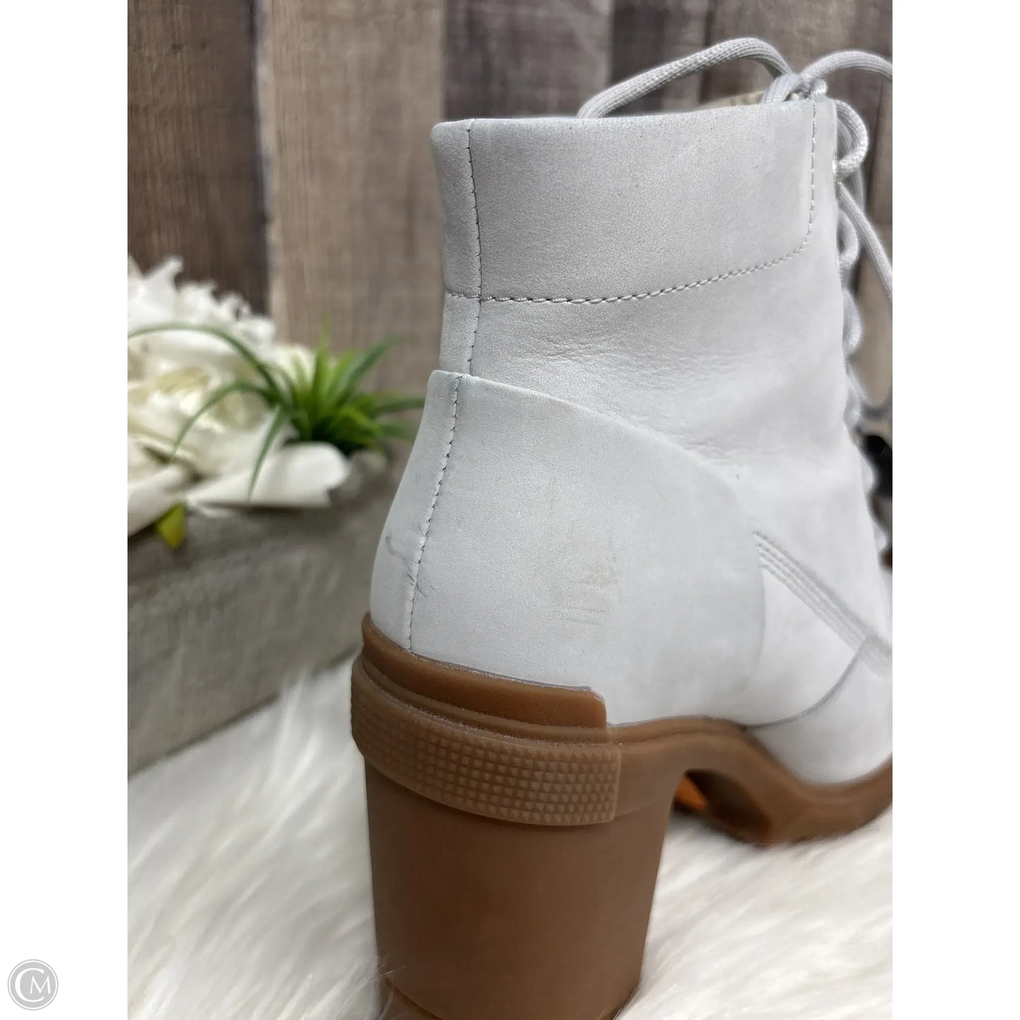 Boots Ankle Heels By Timberland In Grey, Size: 8.5