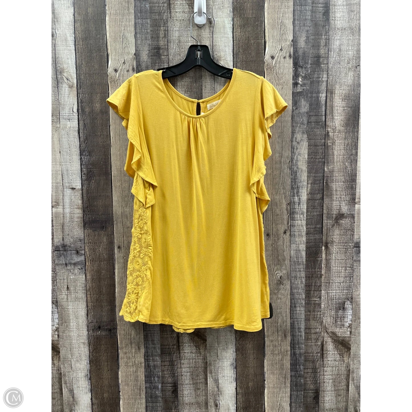 Top Short Sleeve By Matilda Jane In Gold, Size: Xs