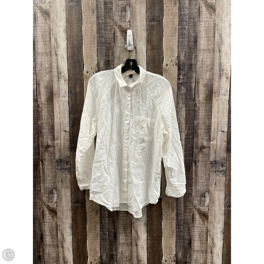 Top Long Sleeve By Universal Thread In White, Size: M