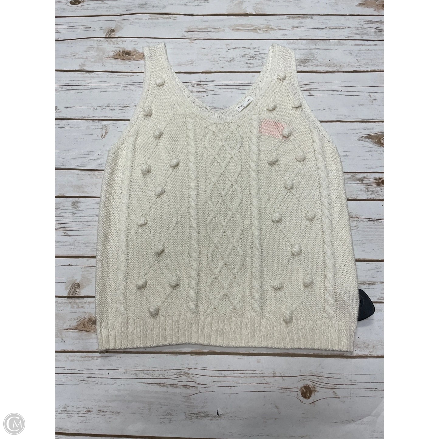 Top Sleeveless By Blu Pepper In Ivory, Size: L