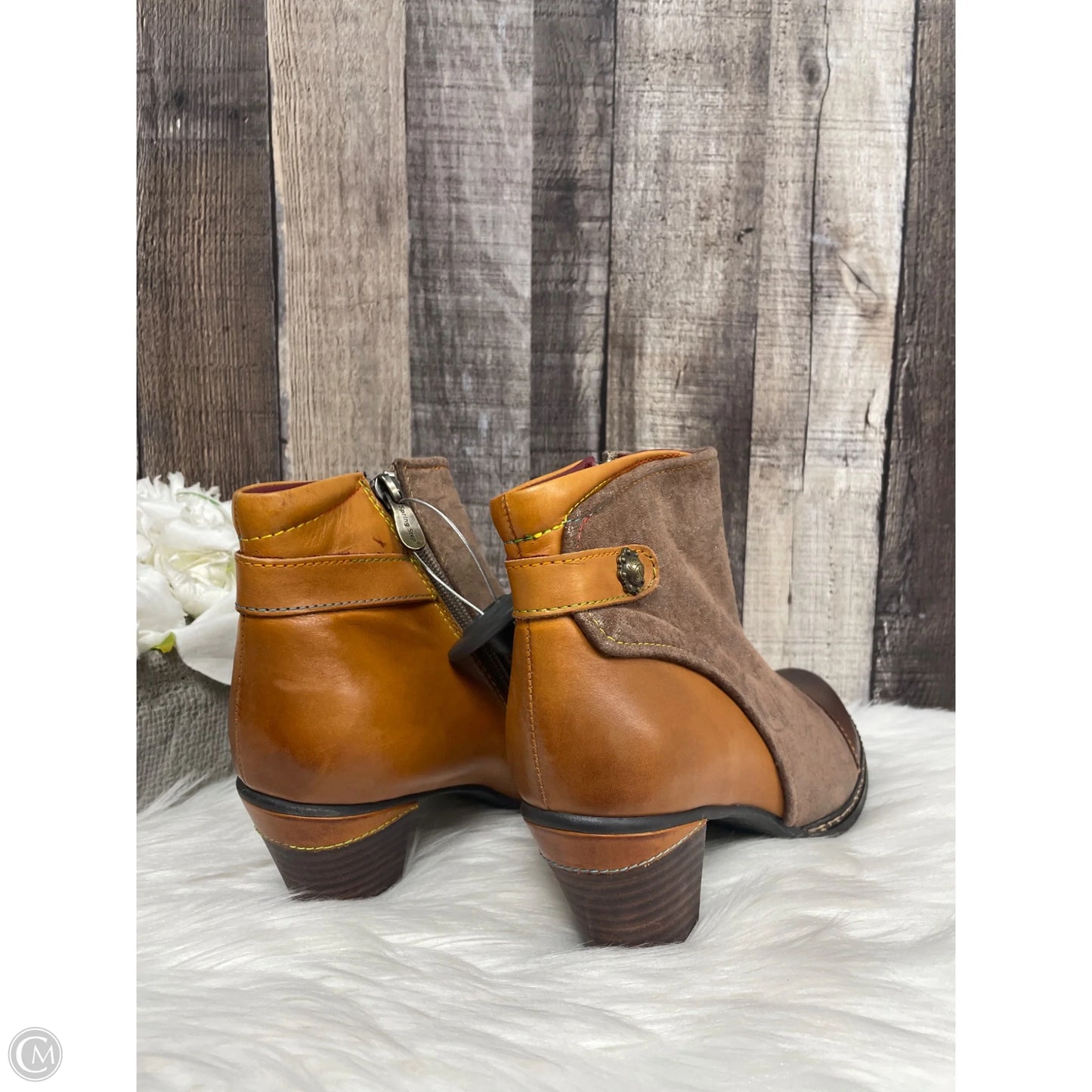 Boots Ankle Flats By Cmc In Multi-colored, Size: 9