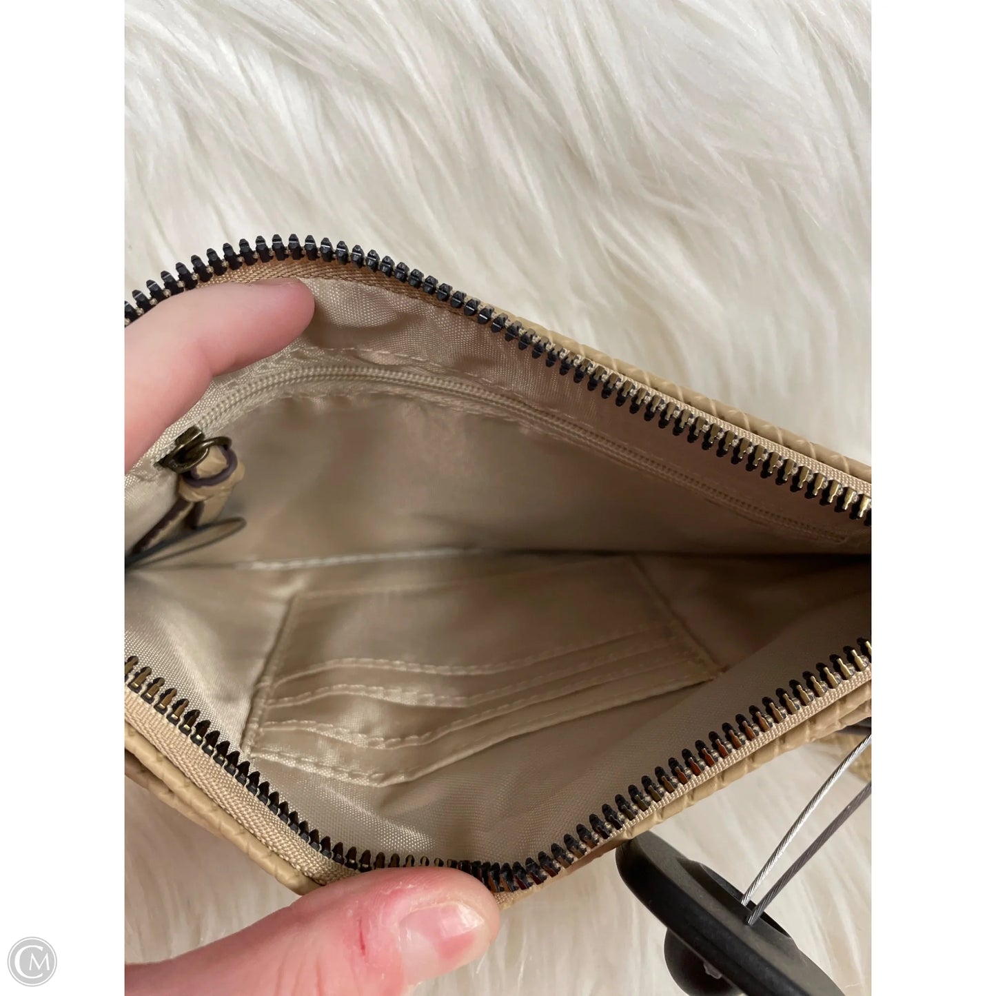 Wristlet By Cmf, Size: Medium