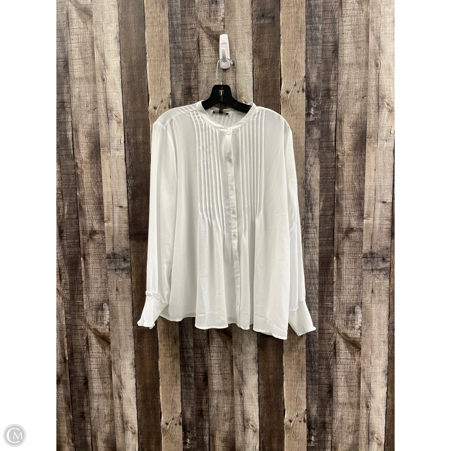 Top Long Sleeve By Cme In White, Size: L