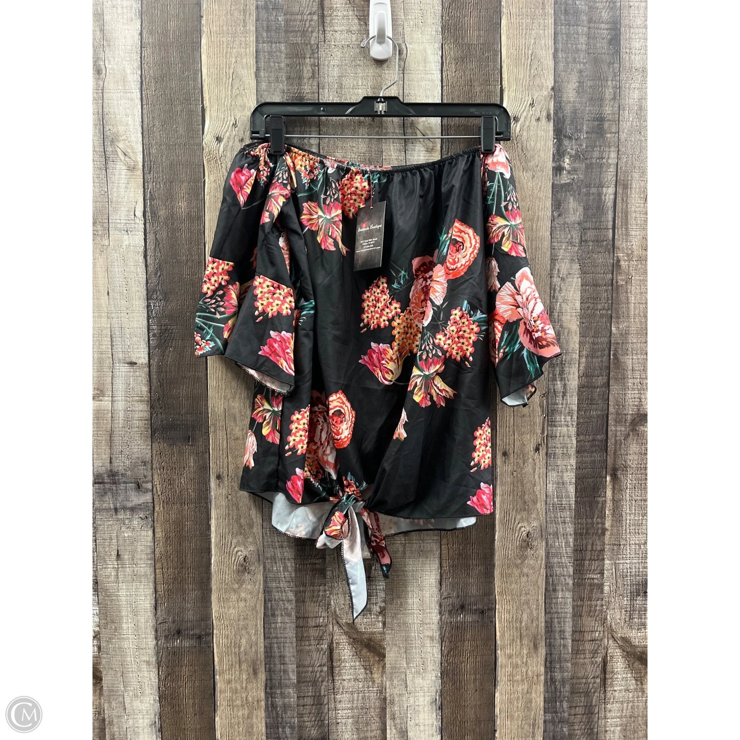 Top Short Sleeve By Cme In Black, Size: L