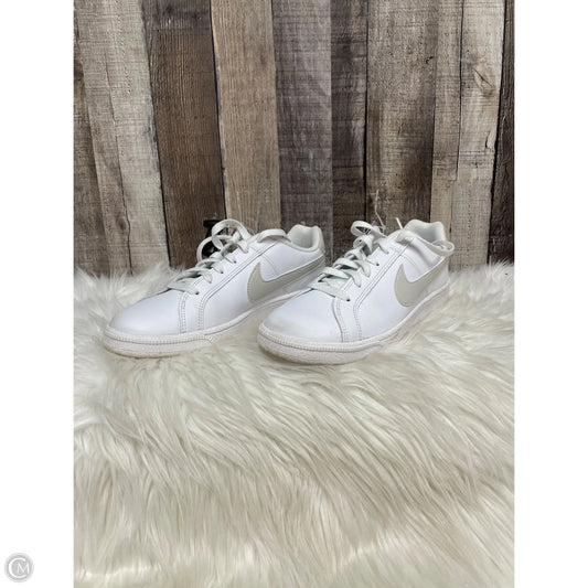 Shoes Athletic By Nike In White, Size: 9