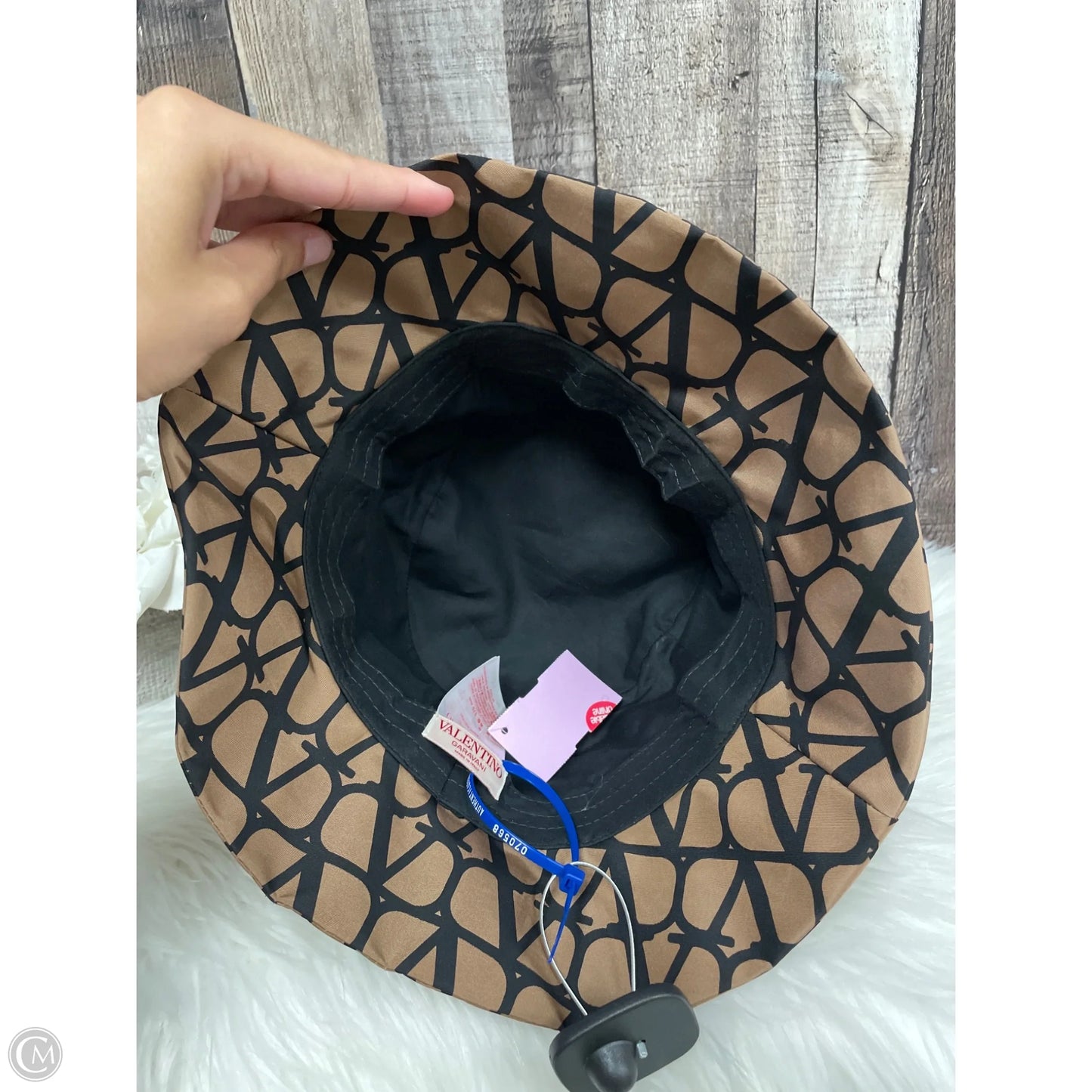 Hat Luxury Designer By Valentino-garavani