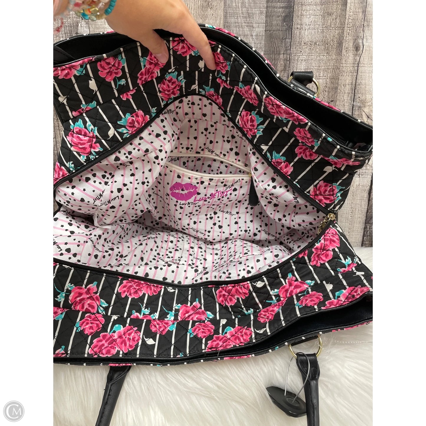 Duffle And Weekender By Betsey Johnson, Size: Large