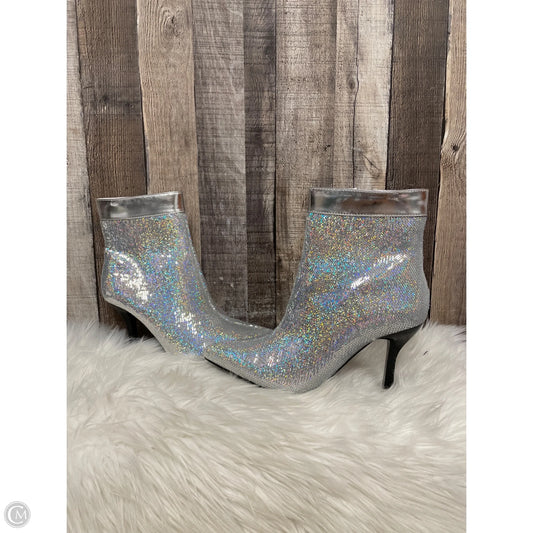 Boots Ankle Heels By Cme In Silver, Size: 8.5