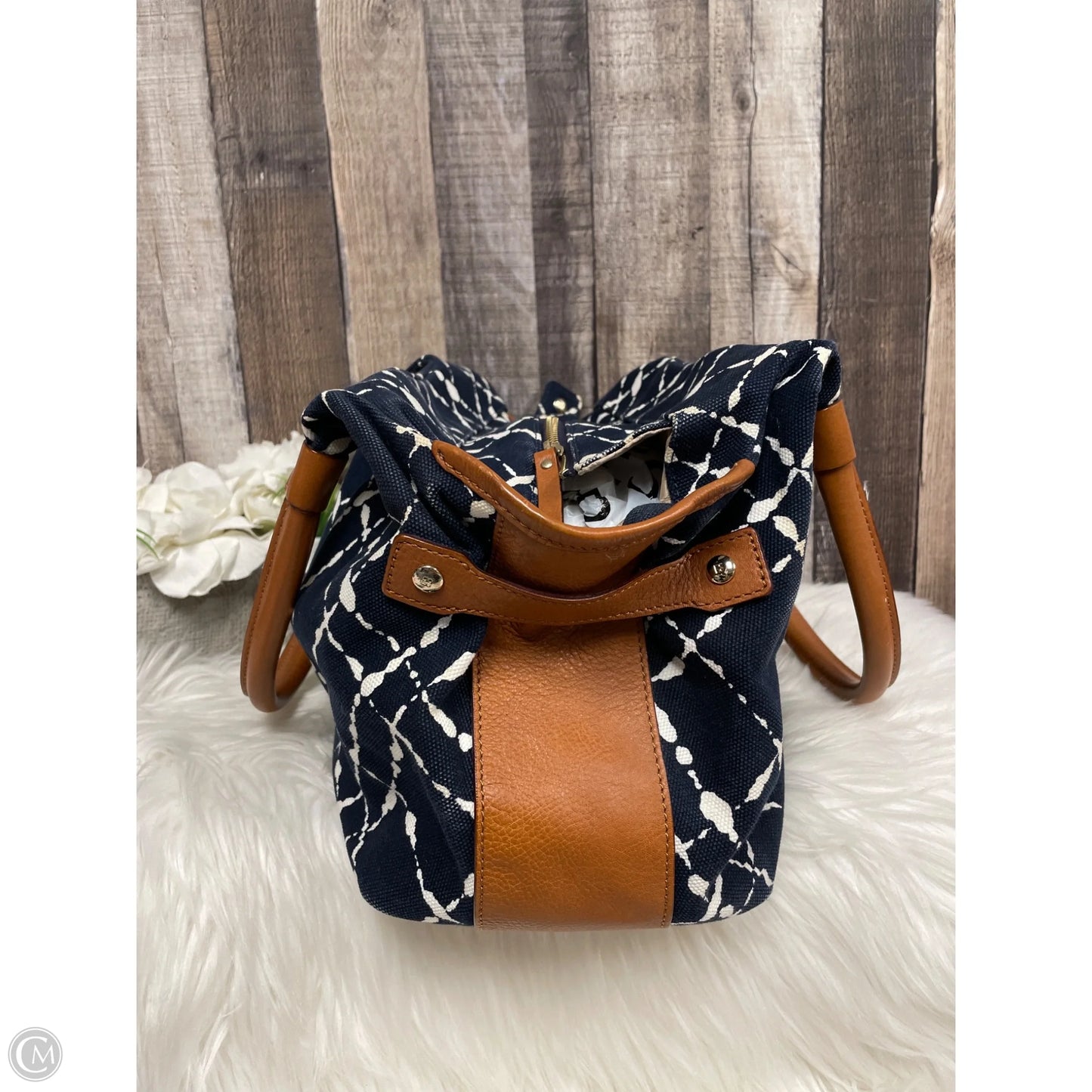 Handbag Designer By Kate Spade, Size: Medium