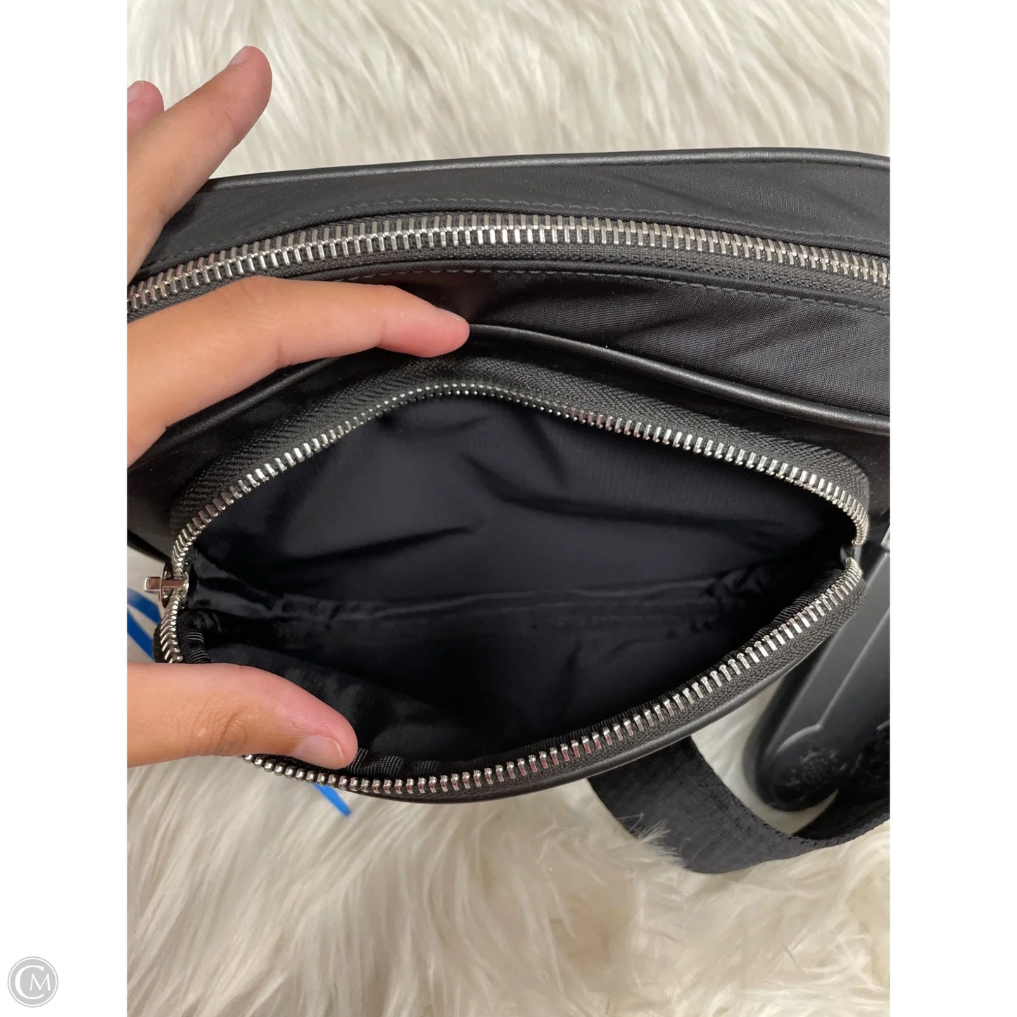 Belt Bag Luxury Designer By Burberry, Size: Medium