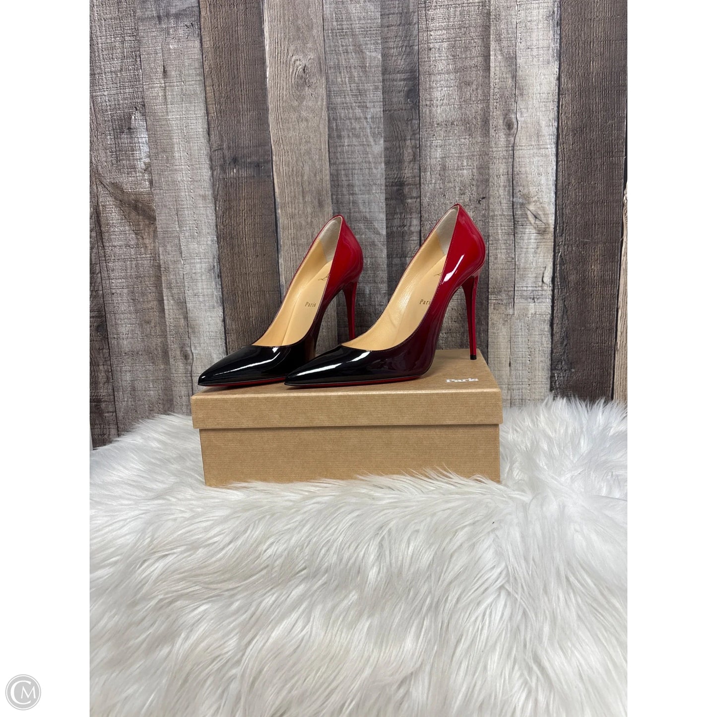 Shoes Luxury Designer By Christian Louboutin In Black & Red, Size: 9.5