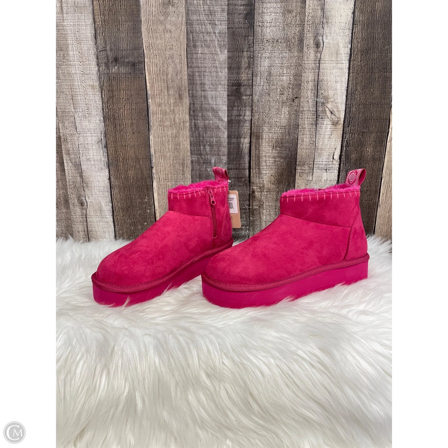 Boots Ankle Flats By Muk Luks In Pink, Size: 7