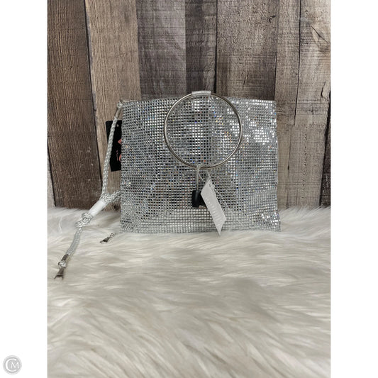 Crossbody By Nina, Size: Small