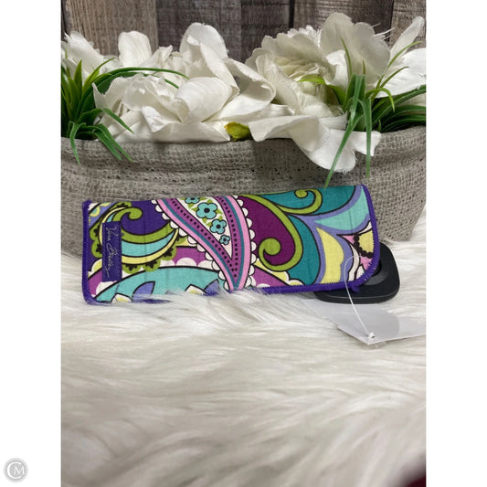 Sunglass Case By Vera Bradley, Size: Small