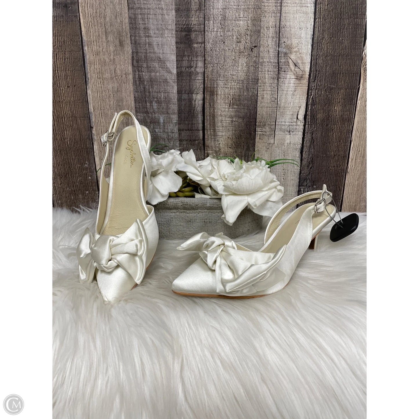 Shoes Heels Stiletto By Seychelles In Ivory, Size: 7.5