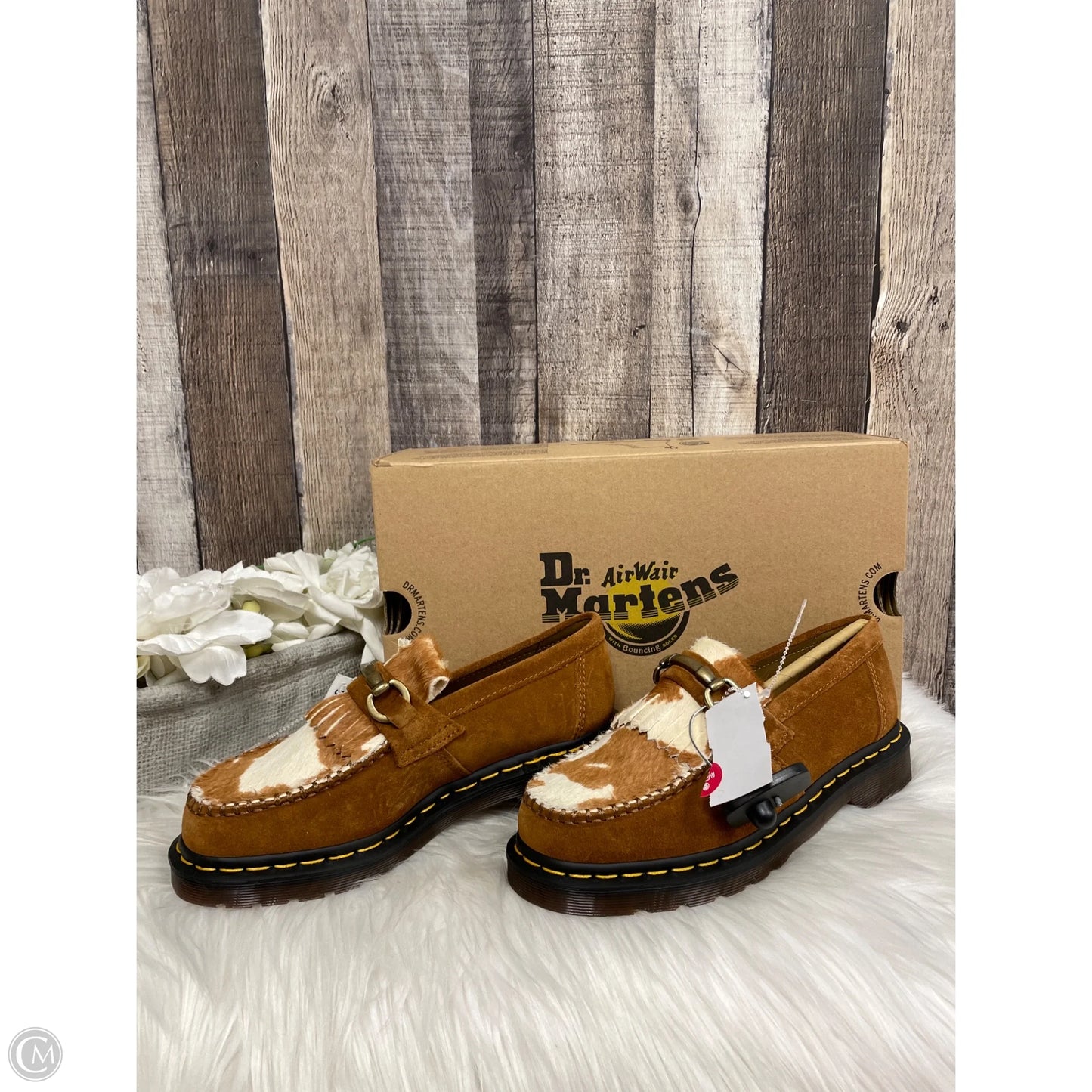 Shoes Flats By Dr Martens In Brown, Size: 7