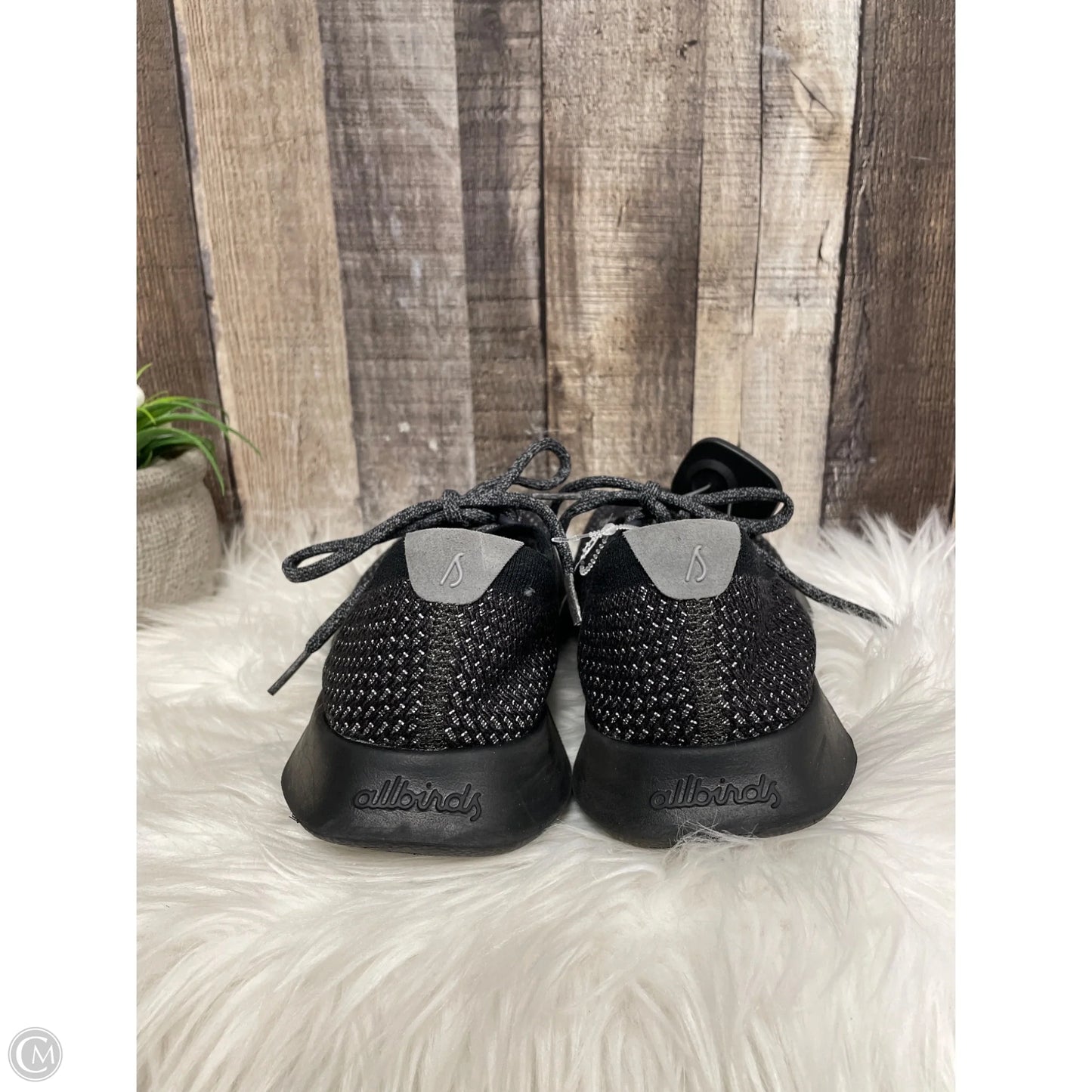 Shoes Athletic By Allbirds In Black, Size: 9