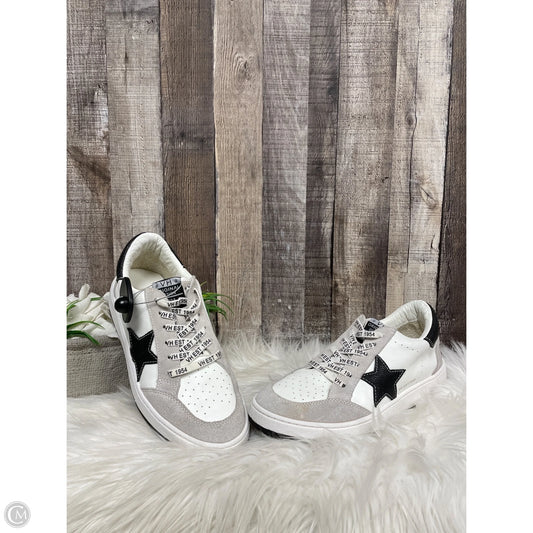Shoes Sneakers By Vintage Havana In White, Size: 10